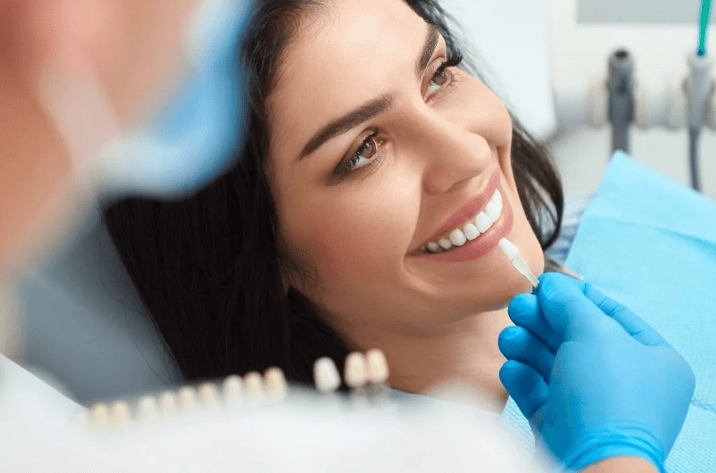 Diferencias entre resina y porcelana dental